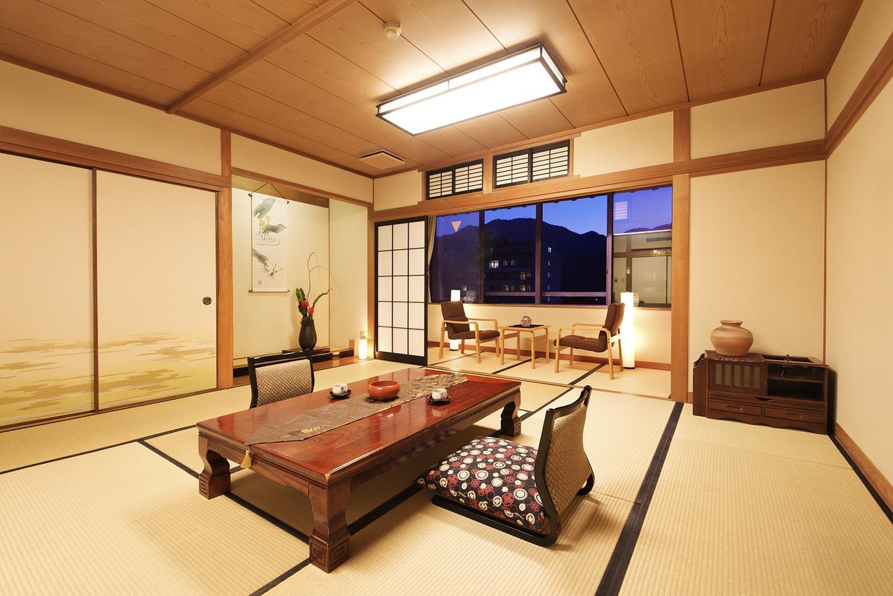 Kotobukiso 호텔 Shin'onsen 외부 사진